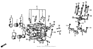 VF700S Задняя головка цилиндров
