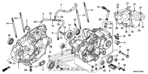  Картер двигателя