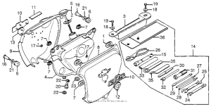 CB750 Battery cover + oil tank cover + tools