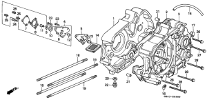 C90 Crankcase / oil pump
