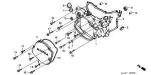 CR125R Крышка картера правая