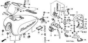 VT750DC Fuel tank / fuel pump