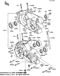  Картер двигателя