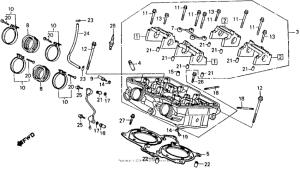 VFR750F Задняя головка цилиндров