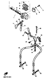 XJ600 Главный тормозной цилиндр