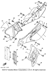 YZ125E Боковые обтекатели