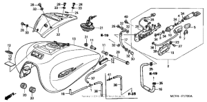 VTX1800R Топливный бак