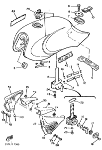 XJ900 Топливный бак