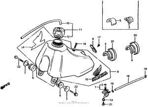 CR60R Топливный бак