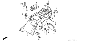 CB750F Заднее крыло