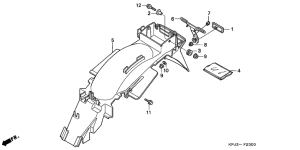  Заднее крыло