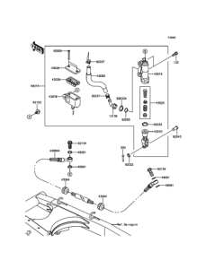  リヤマスタシリンダ