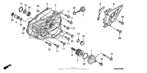  Крышка картера левая