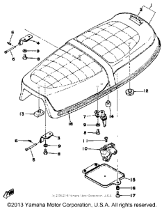 RD400D Сиденье