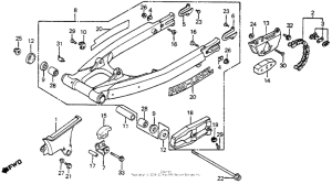 XR350R Swingarm + chain case 85