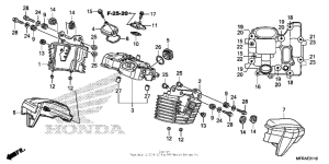 VT1300CT Крышка головки заднего цилиндра