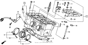 RVF750 Задняя головка цилиндров