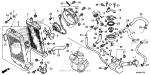 VT750RS Радиатор 2