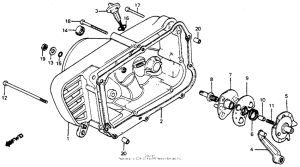 C70 Крышка картера правая