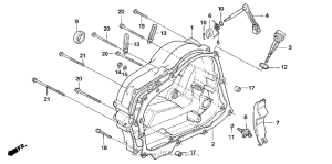 NSF100 Крышка картера правая