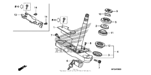VT750C2B Траверса нижняя