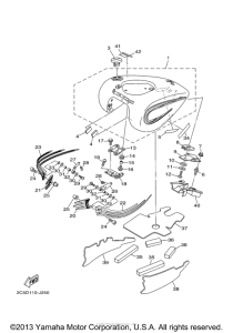 XV1900CT Топливный бак