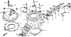 CR125R Cylinder head + cylinder + reed valve 83