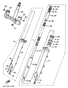 XV1100 Передняя вилка