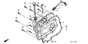 CMX250C Крышка картера правая