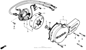 CR80R Крышка картера левая