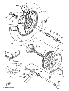 XV1600A Переднее колесо