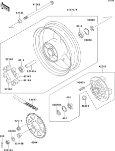 ZX750 Заднее колесо и цепь