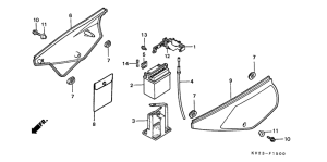 XLX350 Side cover / battery
