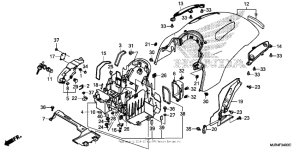 GL1800C Задний бампер