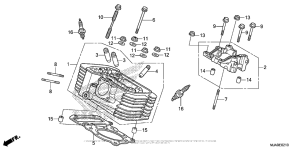 VT750C2B Задняя головка цилиндров
