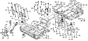 CB750 Картер двигателя