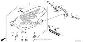 VT750RS Сиденье