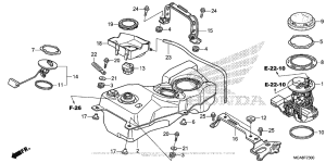 GL1800 Топливный бак