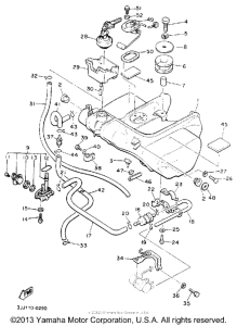 XVZ13DAC Топливный бак