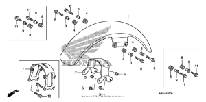 VT750C2B Переднее крыло