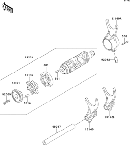  Валы и вилки переключения передач
