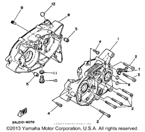 YSR50W Картер двигателя