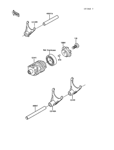  Валы и вилки переключения передач