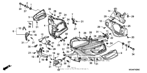 GL1800 (ABS) Обтекатель