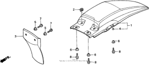 XR100 Задний бампер