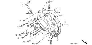 CRM75R Крышка картера правая