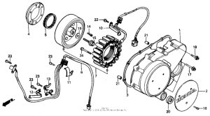VT700C Крышка картера левая