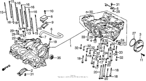 CB550 Картер двигателя