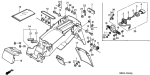  Заднее крыло