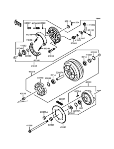 VN400 Заднее колесо и цепь